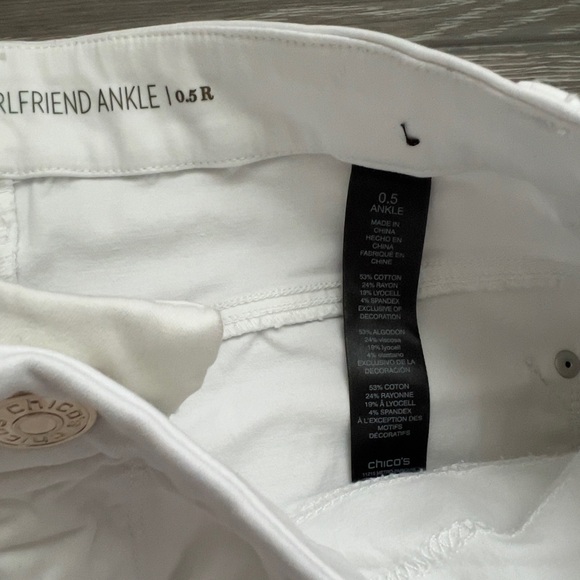 Chico's women’s White Jeans - Picture 3 of 6